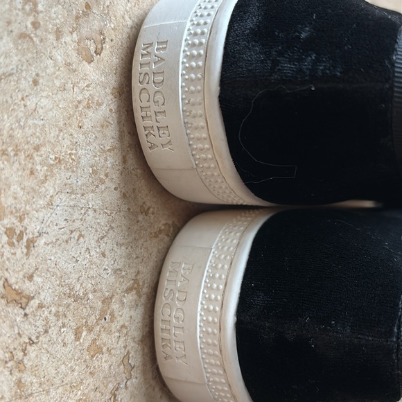 Badgley Mischka Black Velvet Crystal Jewels Slip On Shoes Size 8 - Picture 7 of 7